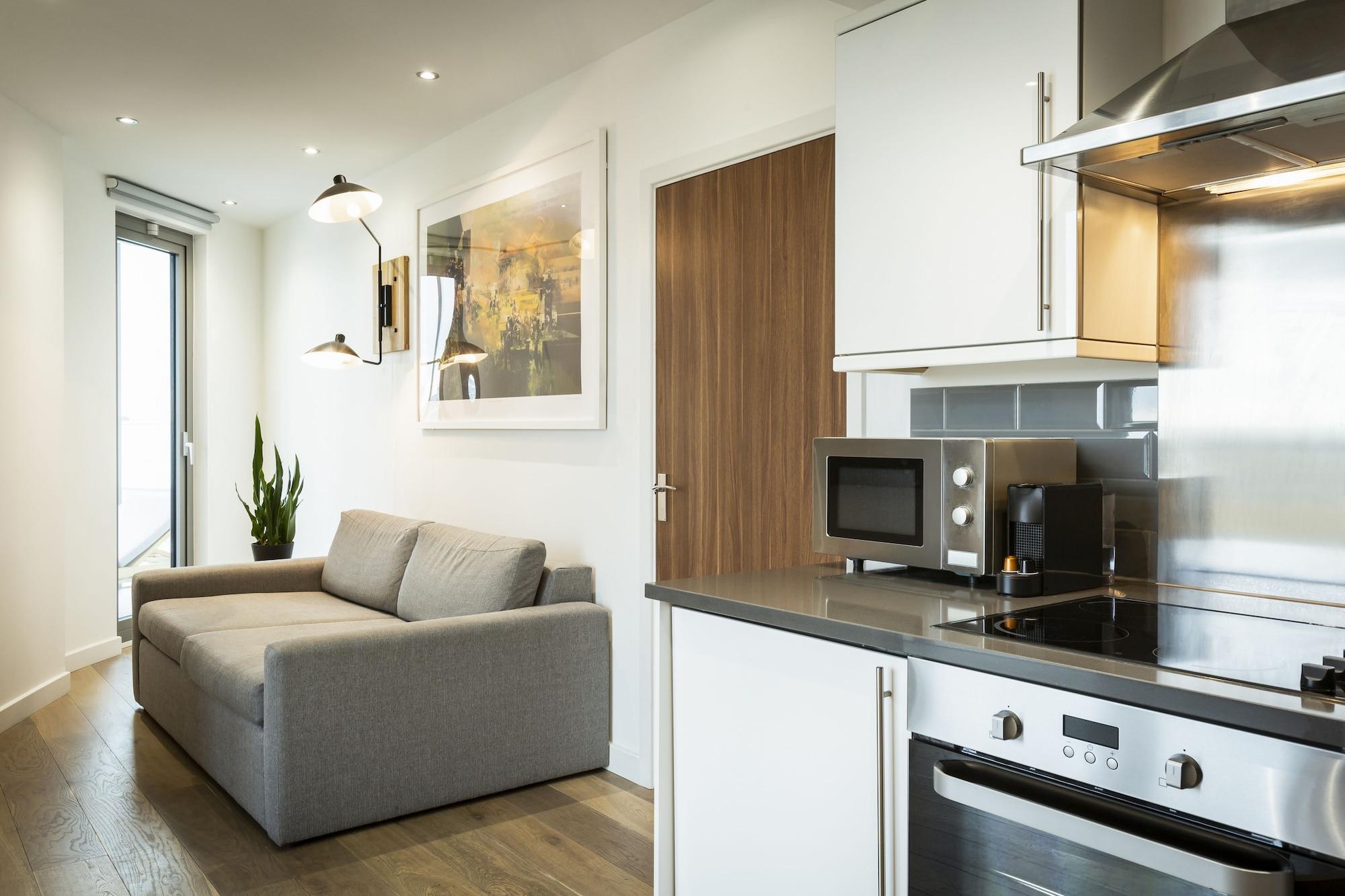 Aparthotel Adagio London Μπρέντφορντ Εξωτερικό φωτογραφία