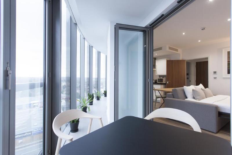 Aparthotel Adagio London Μπρέντφορντ Εξωτερικό φωτογραφία