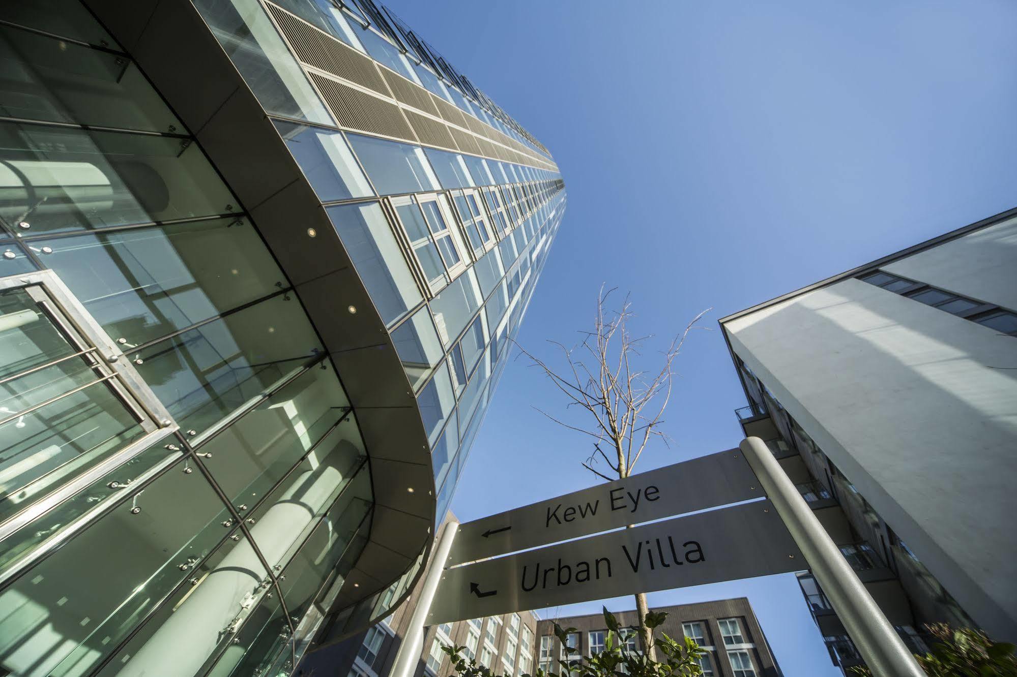Aparthotel Adagio London Μπρέντφορντ Εξωτερικό φωτογραφία
